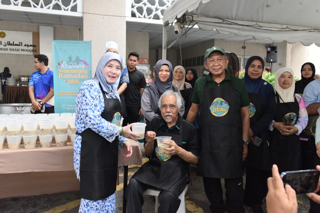 Rewang Bubur Lambuk UIAM 2025