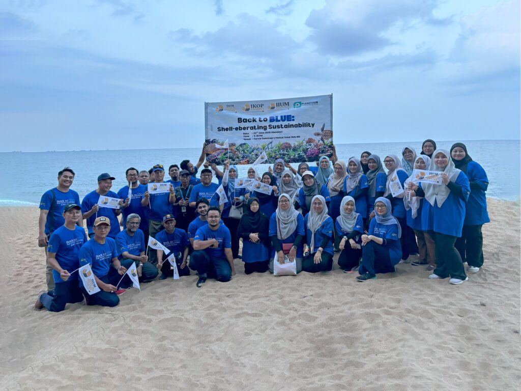 Pelepasan Anak Penyu IIUM Holdings