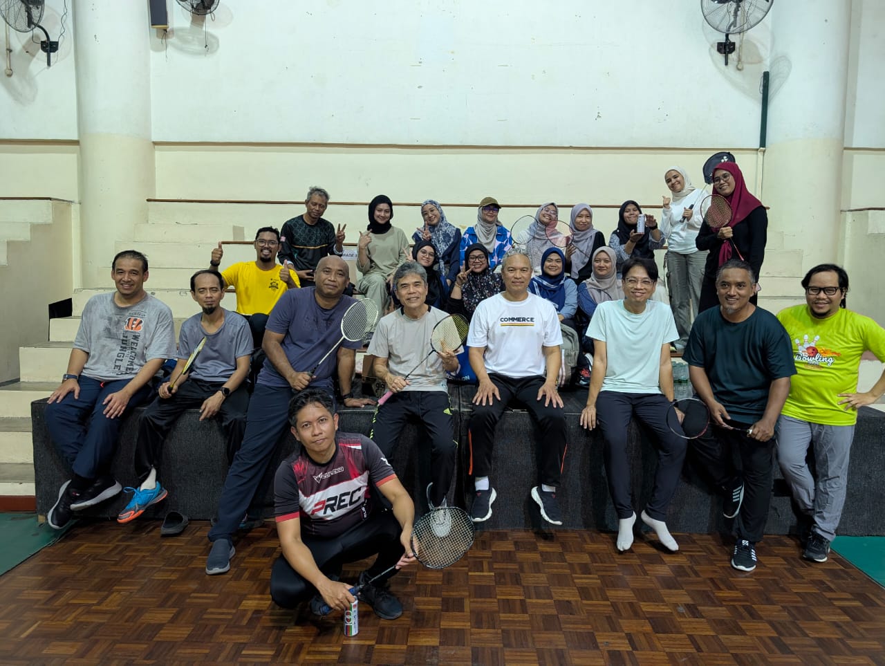 Aktiviti Badminton IIUM Holdings